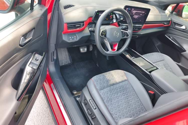 Used Volkswagen ID.4 X 2021 Pro Smart Long-Range Edition Driver Seat