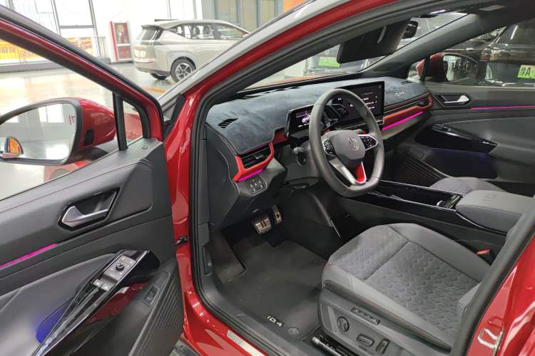 Used Volkswagen ID.4 X 2021 Pro Smart Long-Range Edition Interior 2