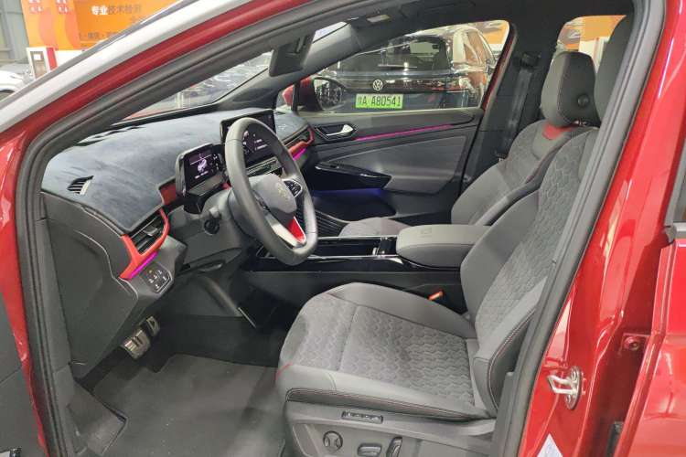 Used Volkswagen ID.4 X 2021 Pro Smart Long-Range Edition Left Front Seat
