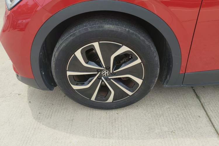 Used Volkswagen ID.4 X 2021 Pure Edition Left Front Wheel Hub