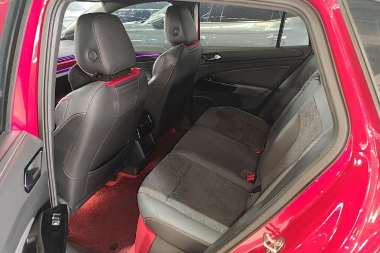 Used Volkswagen ID.4 X 2021 Pro Smart Long-Range Edition Left Rear Seat