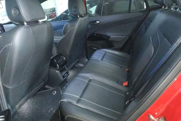 Used Volkswagen ID.4 X 2021 Pure Edition Left Rear Seat