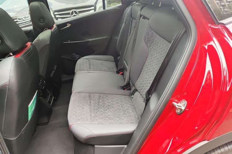 Used Volkswagen ID.4 X 2021 Prime Kinergy Four-Wheel Drive Edition Left Rear Seat