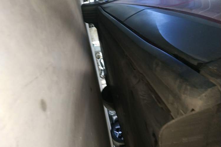 Used Volkswagen ID.4 X 2021 Pure Edition Left Side Sill