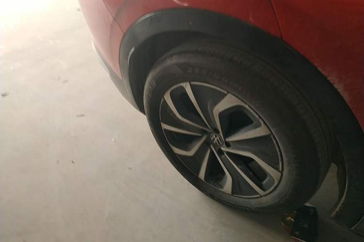 Used Volkswagen ID.4 X 2021 Pure Edition Right Rear Wheel Hub