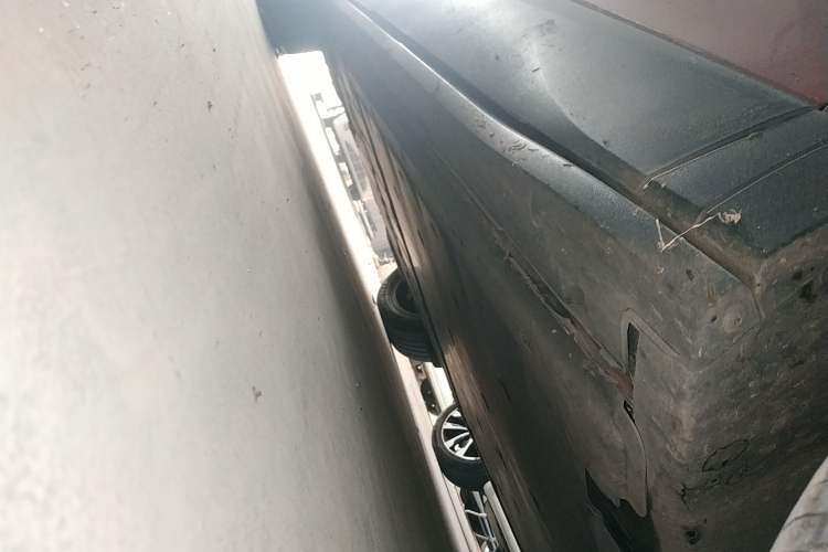 Used Volkswagen ID.4 X 2021 Pure Edition Right Side Sill