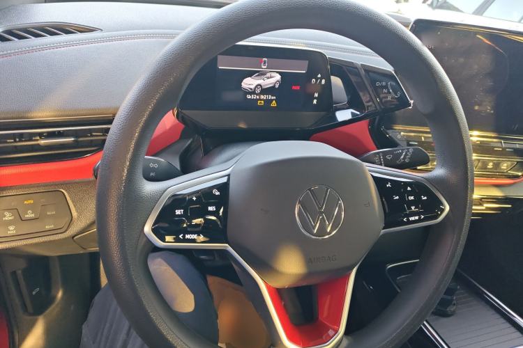 Used Volkswagen ID.4 X 2021 Pure+ Long-Range Edition Steering Wheel