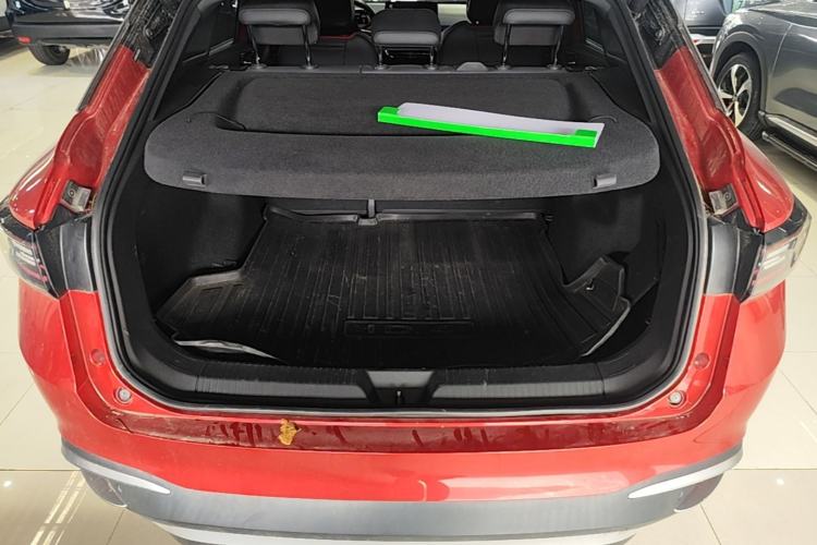 Used Volkswagen ID.4 X 2021 Pro Smart Long-Range Edition Trunk