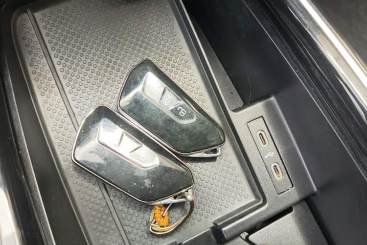 Used Volkswagen ID.4 X 2021 Pure Edition Vehicle Key