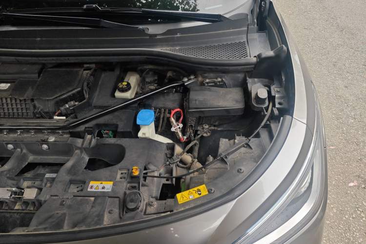 Used Volkswagen ID.4 X 2021 Pro Smart Long-Range Edition Engine Bay Left