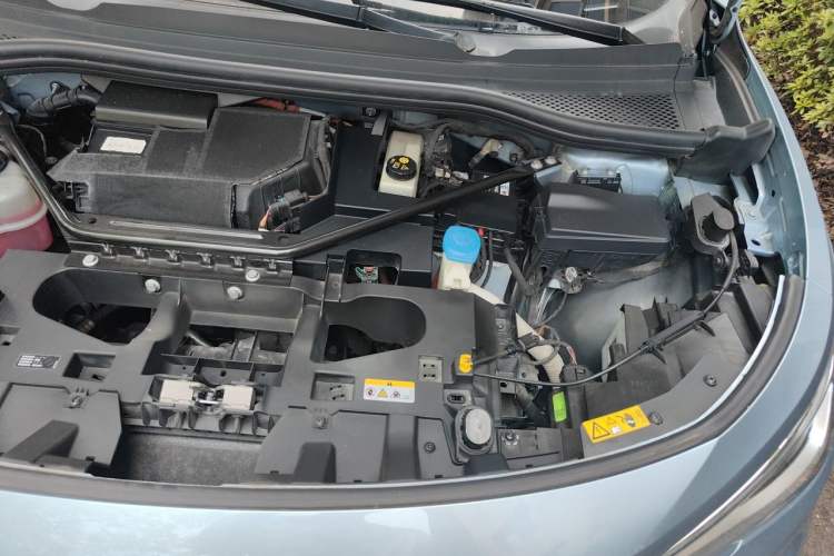 Used Volkswagen ID.4 X 2021 Pure+ Long-Range Edition Engine Bay Left