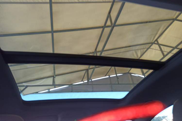 Used Volkswagen ID.4 X 2021 Pro Smart Long-Range Edition Headliner