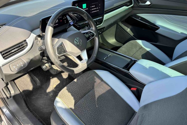 Used Volkswagen ID.4 X 2021 Pro Smart Long-Range Edition Interior 1