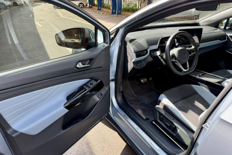 Used Volkswagen ID.4 X 2021 1st Edition ID. First Impression Edition Interior 3
