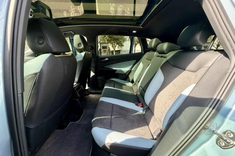 Used Volkswagen ID.4 X 2021 1st Edition ID. First Impression Edition Interior 5