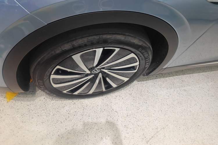 Used Volkswagen ID.4 X 2021 1st Edition ID. First Impression Edition Left Front Wheel Hub