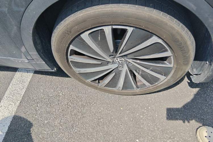 Used Volkswagen ID.4 X 2021 1st Edition ID. First Impression Edition Right Front Wheel Hub