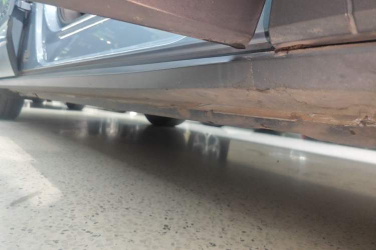 Used Volkswagen ID.4 X 2021 1st Edition ID. First Impression Edition Right Side Sill