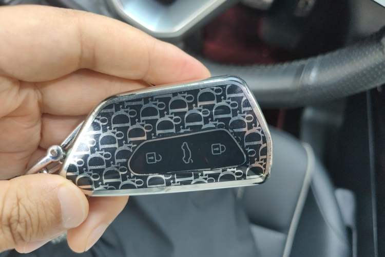 Used Volkswagen ID.4 X 2021 Pure+ Long-Range Edition Vehicle Key