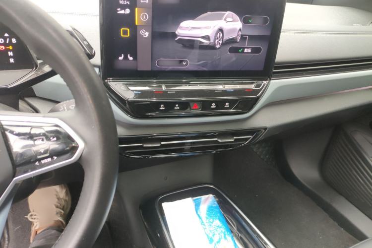 Used Volkswagen ID.4 X 2021 Pure Edition Audio And AC Panel