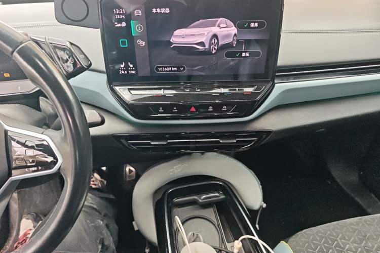 Used Volkswagen ID.4 X 2021 Pro Smart Long-Range Edition Audio And AC Panel