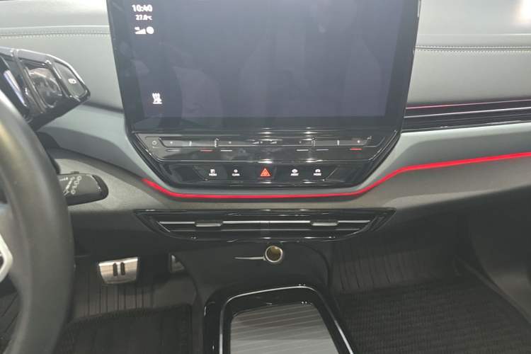 Used Volkswagen ID.4 X 2021 Pro Smart Long-Range Edition Audio And AC Panel