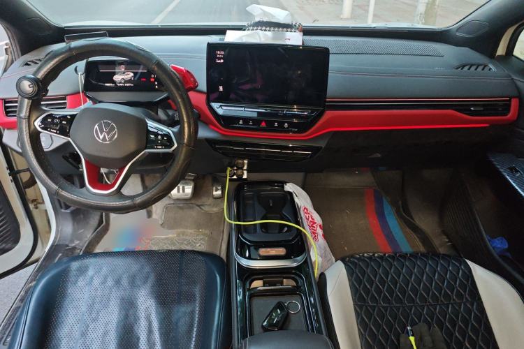 Used Volkswagen ID.4 X 2021 Pro Smart Long-Range Edition Center Console