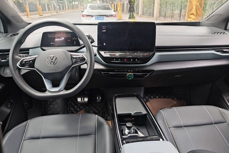 Used Volkswagen ID.4 X 2021 Pure+ Long-Range Edition Center Console
