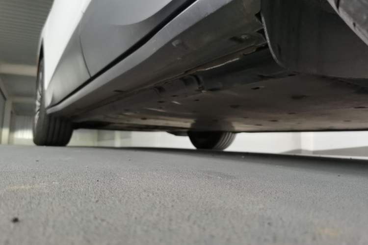 Used Volkswagen ID.4 X 2021 Pure+ Long-Range Edition Chassis Rear Left