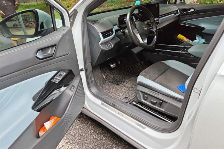 Used Volkswagen ID.4 X 2021 Pro Smart Long-Range Edition Driver Seat