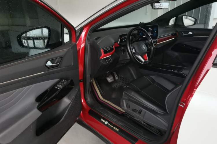 Used Volkswagen ID.4 X 2021 Pure+ Long-Range Edition Driver Seat