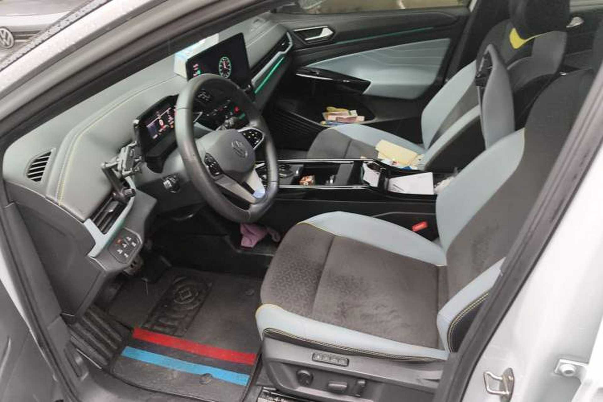 Used Volkswagen ID.4 X 2021 Pro Smart Long-Range Edition Driver Seat