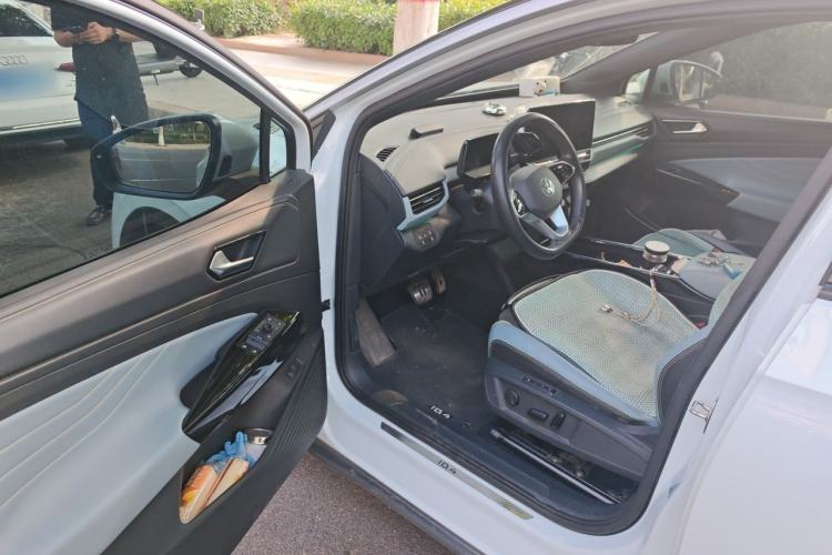 Used Volkswagen ID.4 X 2021 Pro Smart Long-Range Edition Driver Seat