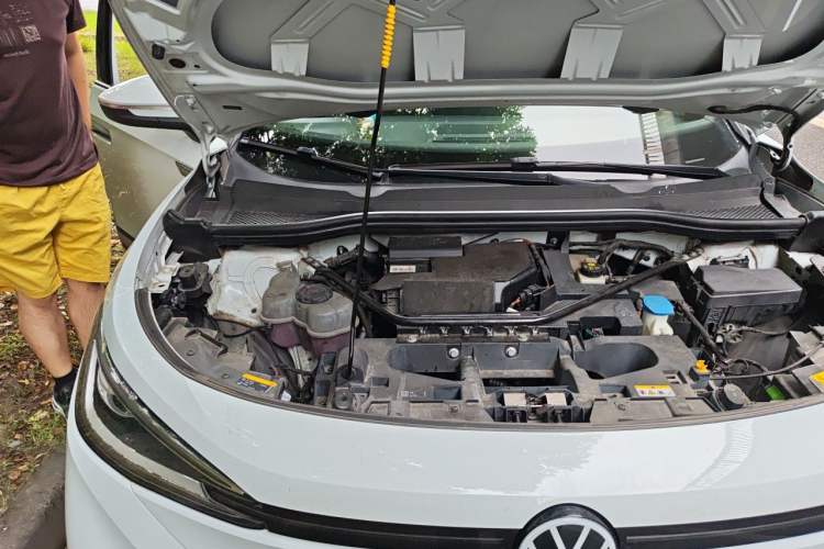 Used Volkswagen ID.4 X 2021 Pro Smart Long-Range Edition Engine Bay Right