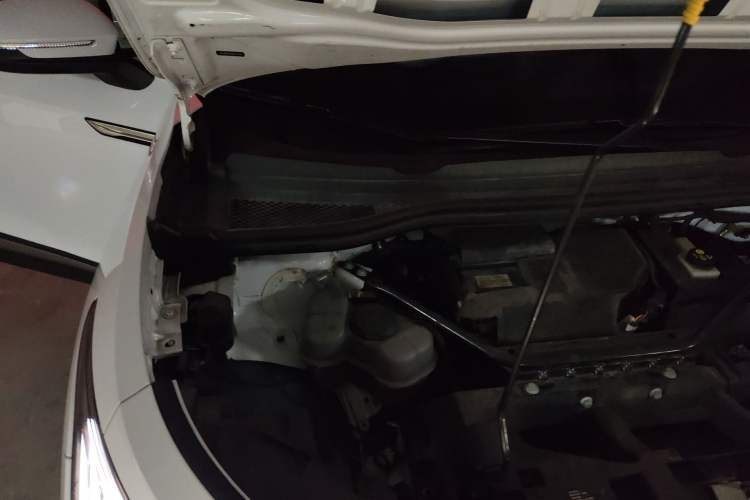Used Volkswagen ID.4 X 2021 Pro Smart Long-Range Edition Engine Bay Right