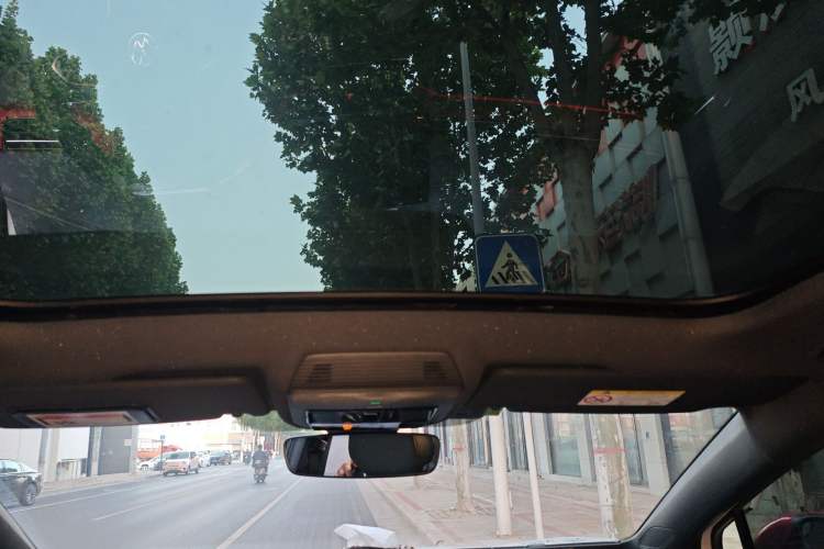 Used Volkswagen ID.4 X 2021 Pro Smart Long-Range Edition Headliner