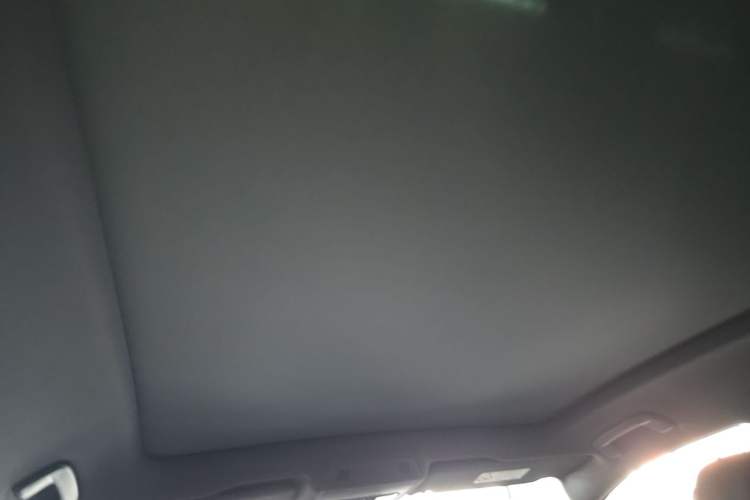 Used Volkswagen ID.4 X 2021 Pro Smart Long-Range Edition Headliner