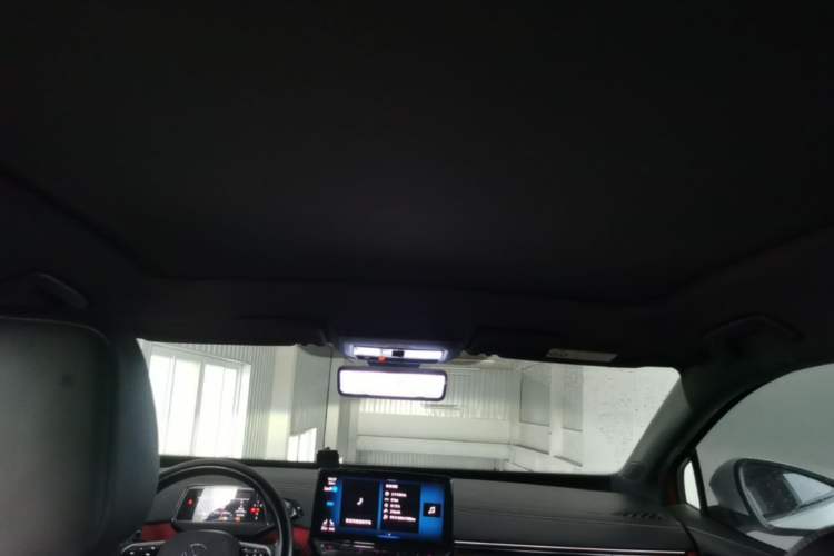 Used Volkswagen ID.4 X 2021 Pure+ Long-Range Edition Headliner