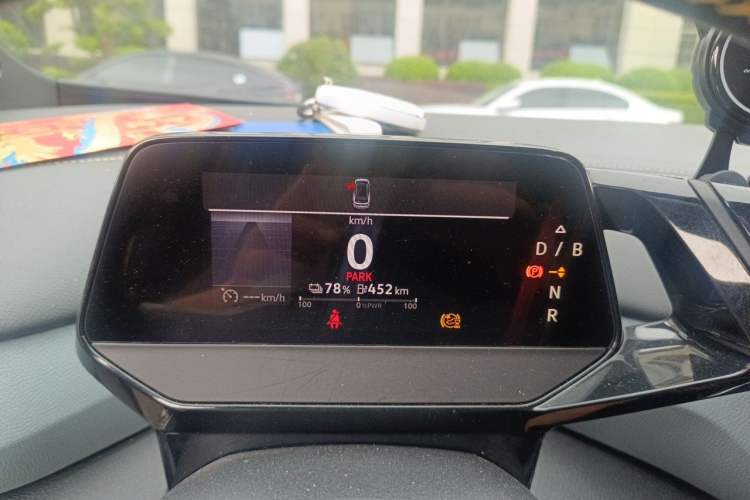 Used Volkswagen ID.4 X 2021 Pure+ Long-Range Edition Instrument Cluster