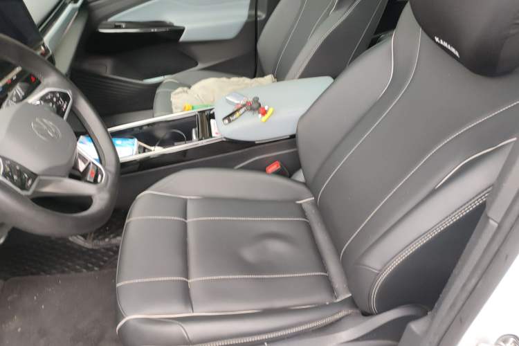 Used Volkswagen ID.4 X 2021 Pure Edition Left Front Seat
