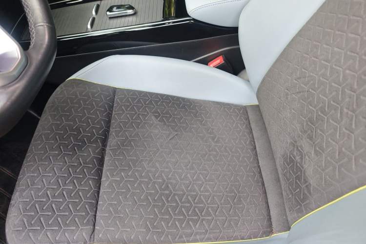 Used Volkswagen ID.4 X 2021 Pro Smart Long-Range Edition Left Front Seat