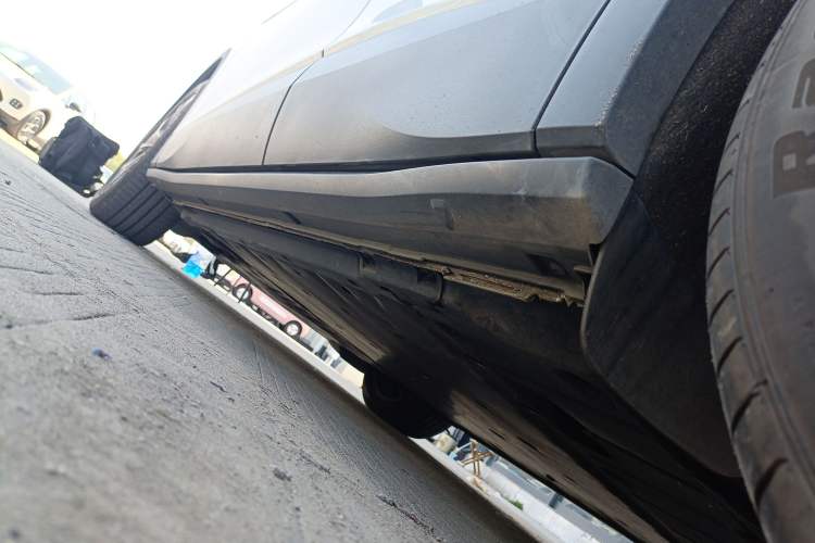 Used Volkswagen ID.4 X 2021 Pure Edition Left Side Sill