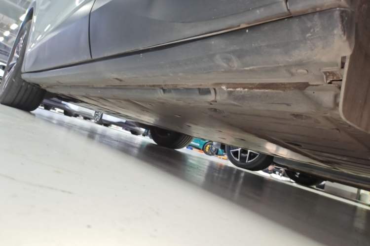 Used Volkswagen ID.4 X 2021 Pure Edition Left Side Sill
