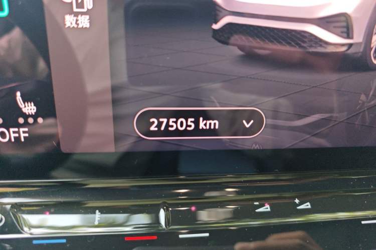 Used Volkswagen ID.4 X 2021 Pro Smart Long-Range Edition Odometer Close Up