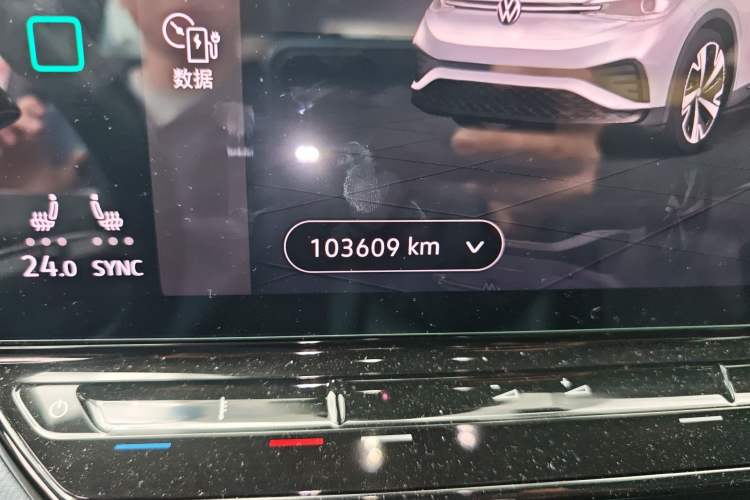 Used Volkswagen ID.4 X 2021 Pro Smart Long-Range Edition Odometer Close Up