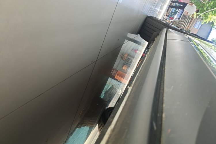 Used Volkswagen ID.4 X 2021 Pro Smart Long-Range Edition Right Side Sill