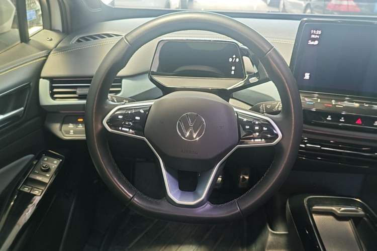 Used Volkswagen ID.4 X 2021 Pro Smart Long-Range Edition Steering Wheel