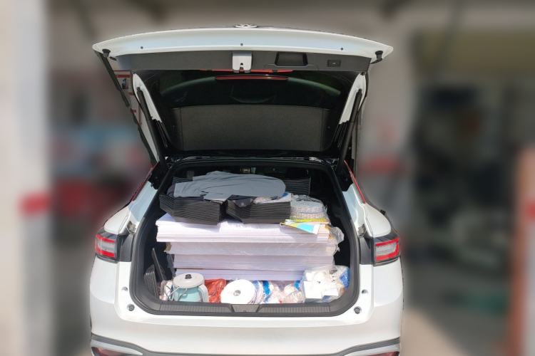 Used Volkswagen ID.4 X 2021 Pure Edition Trunk