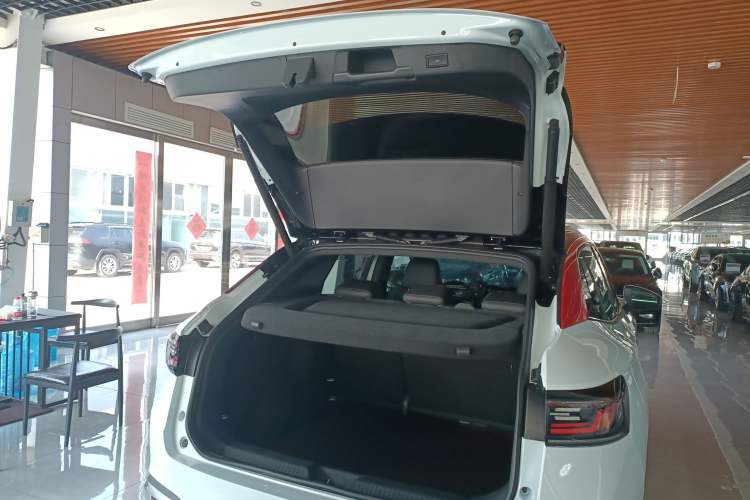 Used Volkswagen ID.4 X 2021 1st Edition ID. First Impression Edition Trunk