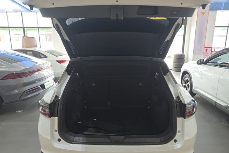 Used Volkswagen ID.4 X 2021 Pro Smart Long-Range Edition Trunk